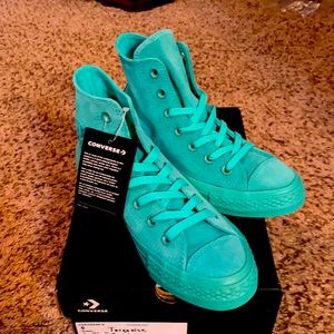 Women’s Teal Converse, size 6